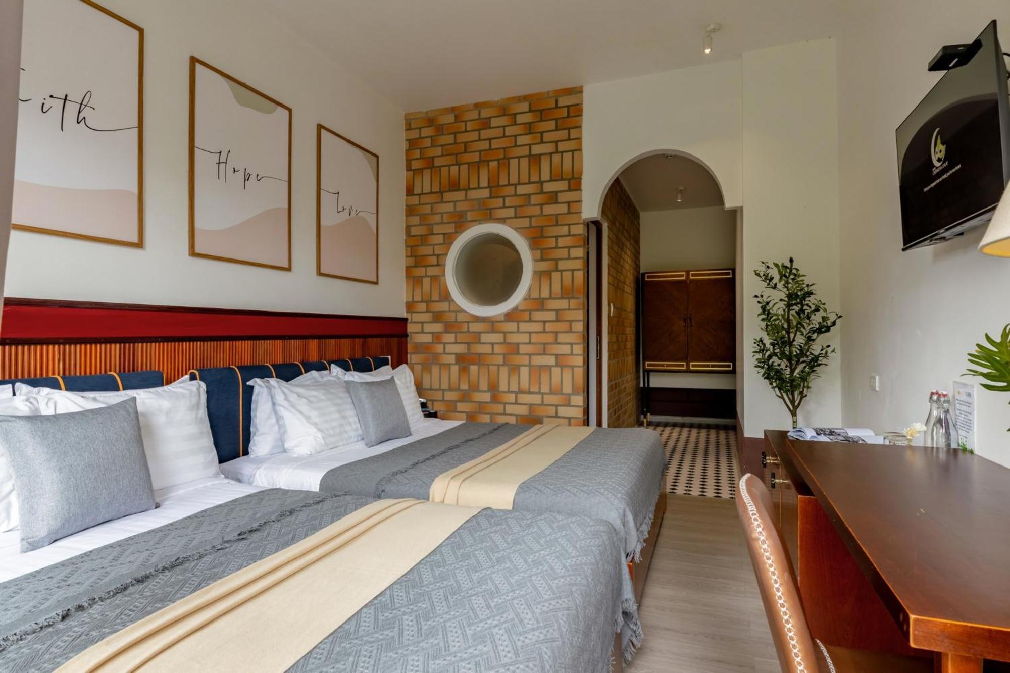 Casanova Dalat Hotel エクステリア 写真
