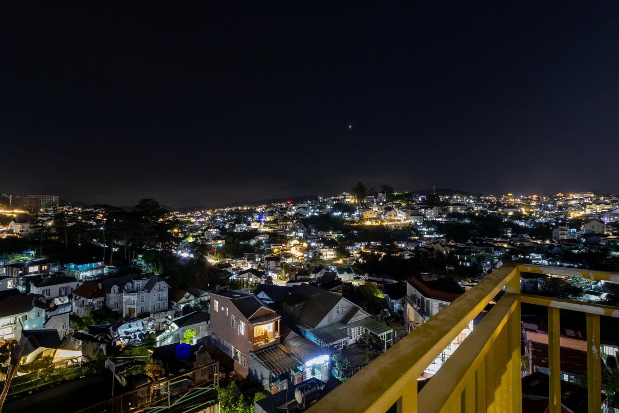 Casanova Dalat Hotel エクステリア 写真